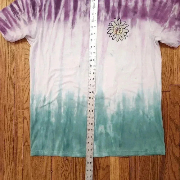 Bucees Logo T-shirt Tie-Dye Top Go Little Rockstar VW Bus Sz Large Purple Green - Picture 4 of 6